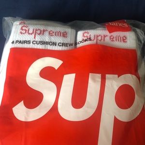 Supreme Hanes Crew Socks